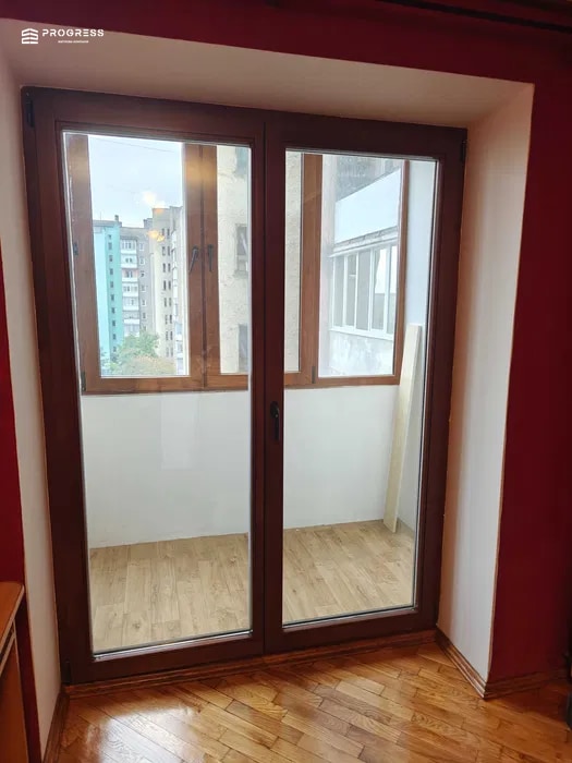 Продаж 3 км.квартири вул.Кисилевської 40 - 12