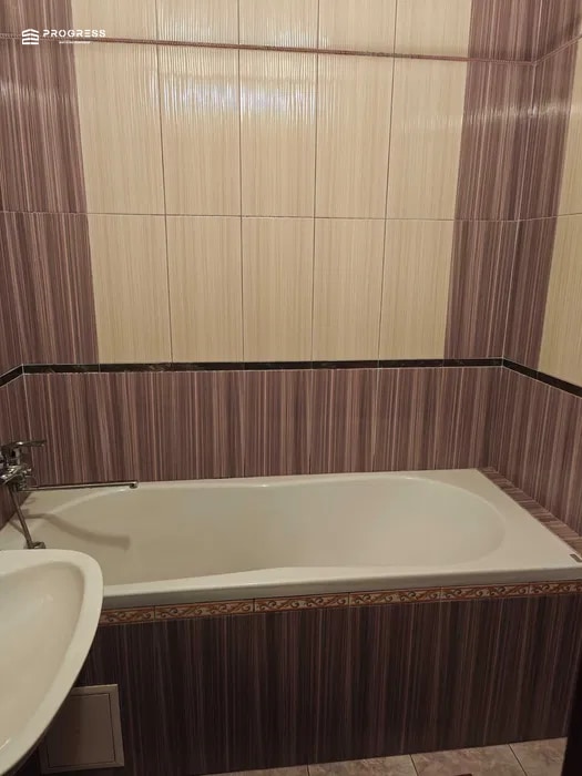 Продаж 3 км.квартири вул.Кисилевської 40 - 17