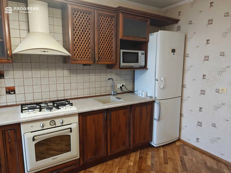 Продаж 3 км.квартири вул.Кисилевської 40 - 2