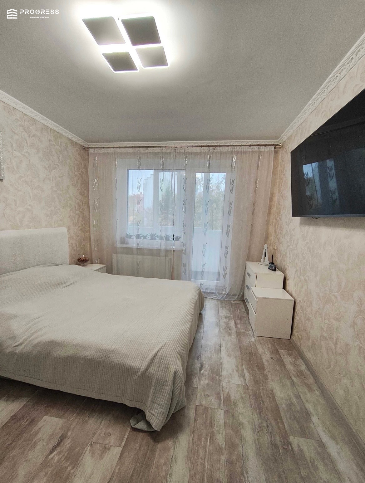3-кімнатна квартира вул Симоненка  - 3