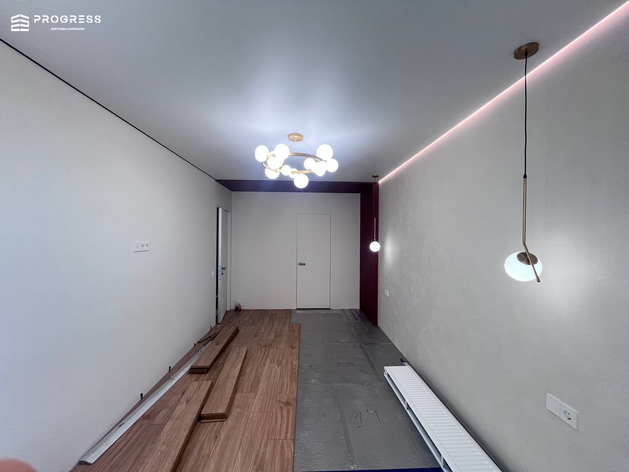 FOR SALE 2-ROOM APARTMENT IN RESIDENTIAL COMPLEX FAMILY PLAZA - 24